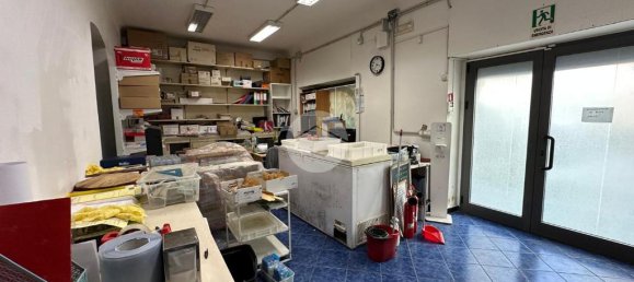  عقار تجاري في Genoa, Italy 66متر مربع رقم 322205 12