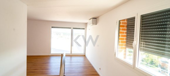 Дуплекс с 3 спальнями в Одивелаш, Португалия № 86462 26