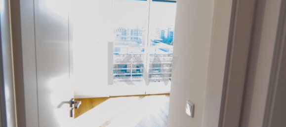 Дуплекс с 3 спальнями в Одивелаш, Португалия № 86462 15