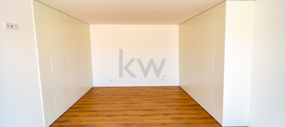 Дуплекс с 3 спальнями в Одивелаш, Португалия № 86462 34