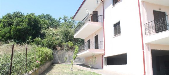 4 bedrooms Commercial property in Chalkidiki, Greece No. 6208 5