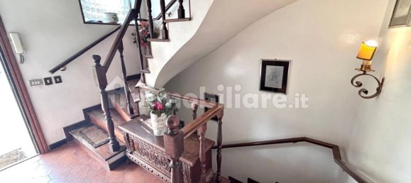 5 bedrooms House in Rome, Italy No. 365179 19