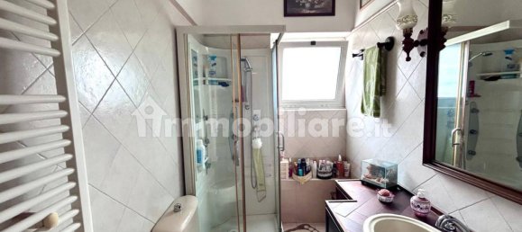 5 bedrooms House in Rome, Italy No. 365179 21