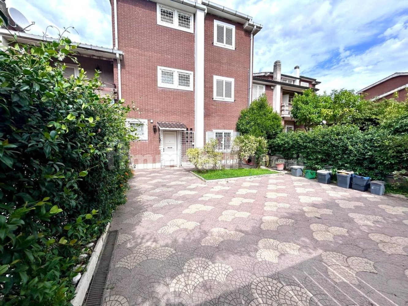 5 bedrooms House in Rome, Italy No. 365179