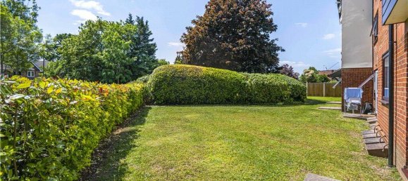 1 Schlafzimmer Wohnung in Surrey, United Kingdom, Nr. 8610 8