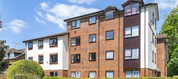 1 Schlafzimmer Wohnung in Surrey, United Kingdom, Nr. 8610 10