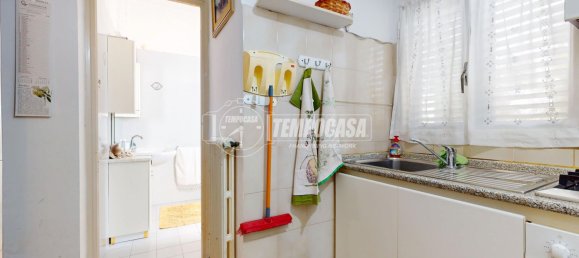 2 bedrooms House in Camerano, Italy No. 258107 22