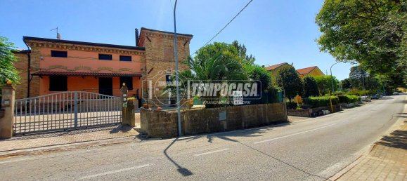 2 bedrooms House in Camerano, Italy No. 258107 34