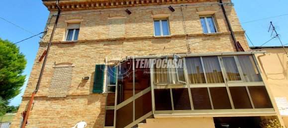 2 bedrooms House in Camerano, Italy No. 258107 7