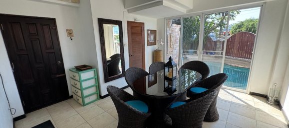 3 Schlafzimmer Villa in Phuket, Thailand, Nr. 70988 12