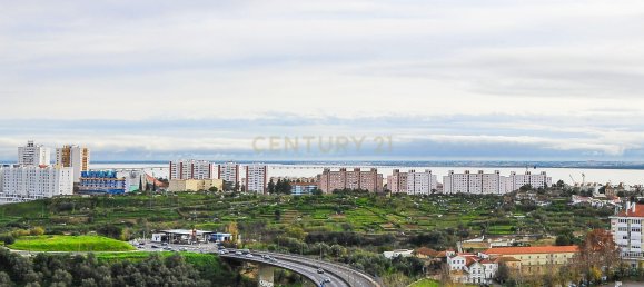 2230m² Building in Lisbon, Portugal No. 98177 15