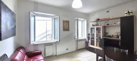 2 rooms Apartment in Pescara, Italy No. 17862 4