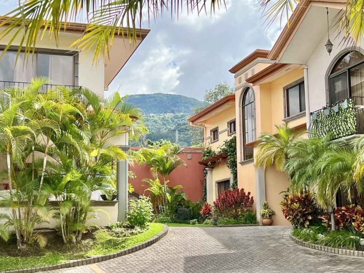 4 dormitorios condominium en venta en Santa Ana, San José, Costa Rica № 820