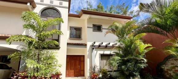 4 dormitorios condominium en venta en Santa Ana, San José, Costa Rica № 820 2