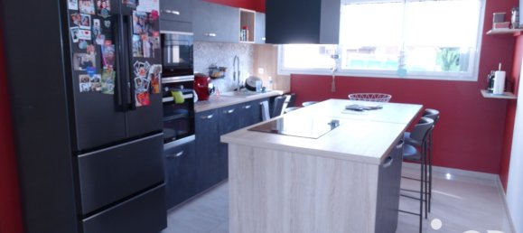 Дом с 4 спальнями в Бур, Франция № 250573 15