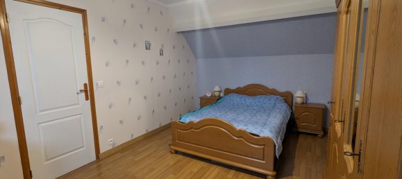 Casa de 3 dormitorios en Villers-Cotterets, France No. 85051 9