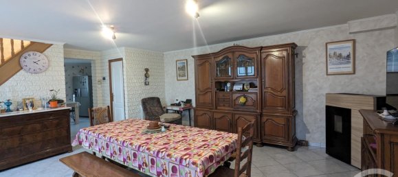 Casa de 3 dormitorios en Villers-Cotterets, France No. 85051 5