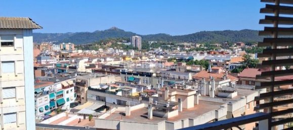 3 bedrooms Apartment in Cerdanyola Del Valles, Spain No. 156800 2