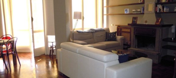 Квартира с 3 комнатами в Рим, Италия № 11102 6