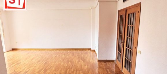 4 bedrooms Apartment in Murcia, Spain No. 190314 6