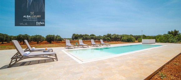 Вилла с 3 спальнями в Каровиньо, Италия № 741 3