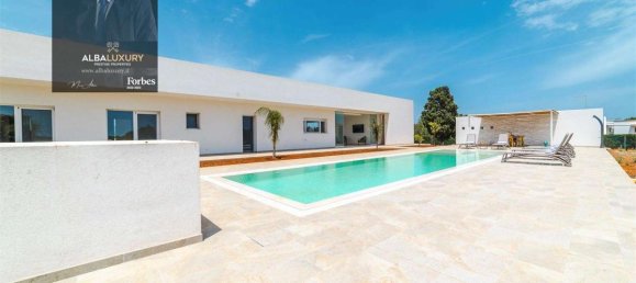 Вилла с 3 спальнями в Каровиньо, Италия № 741 9