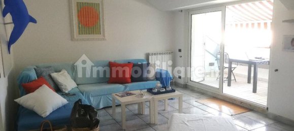 3 bedrooms Apartment in Massa, Italy No. 281030 2