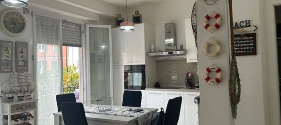 2-salle Appartement à Borghetto Santo Spirito, Italy No. 276519 3