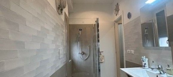 2-salle Appartement à Borghetto Santo Spirito, Italy No. 276519 11