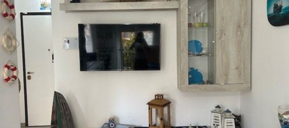 2-salle Appartement à Borghetto Santo Spirito, Italy No. 276519 21