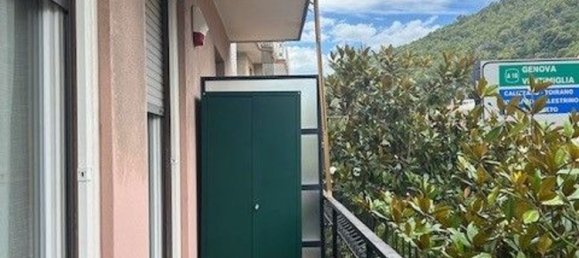 2-salle Appartement à Borghetto Santo Spirito, Italy No. 276519 28