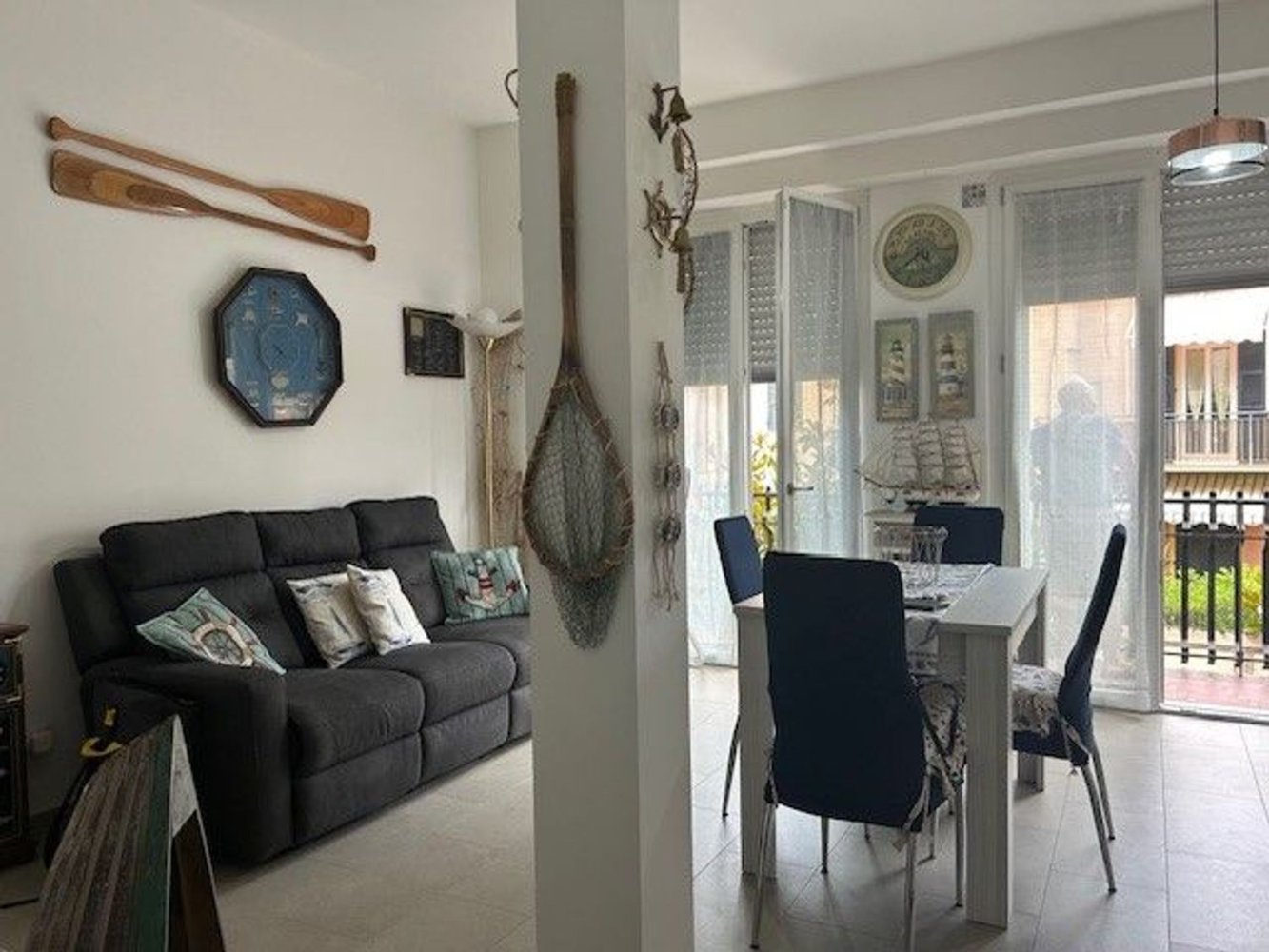 2-salle Appartement à Borghetto Santo Spirito, Italy No. 276519