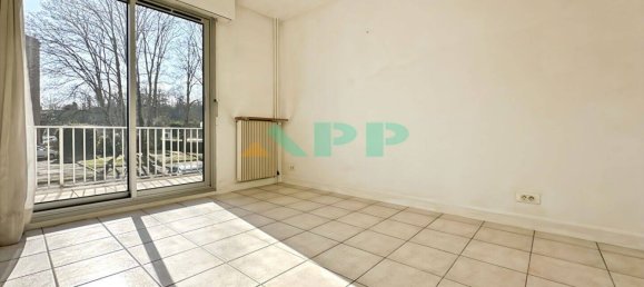 1 bedroom Apartment in Juvisy-sur-Orge, France No. 128347 8