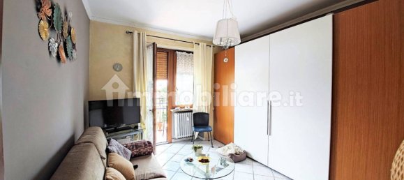 2 bedrooms Apartment in Turin, Italy No. 8734 12
