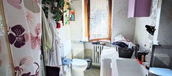 2 bedrooms Apartment in Turin, Italy No. 8734 14