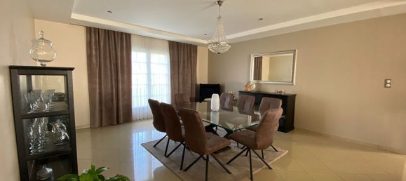 4 bedrooms House in Houdan, France No. 178821 2