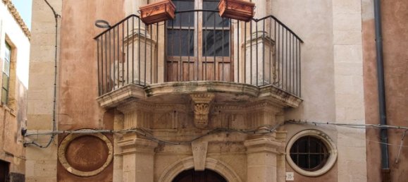 20-Zimmer Haus in Syracuse, Italy, Nr. 245756 3