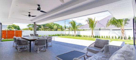 Café / restaurante T3 em Hua Hin, Thailand N.º 6479 7