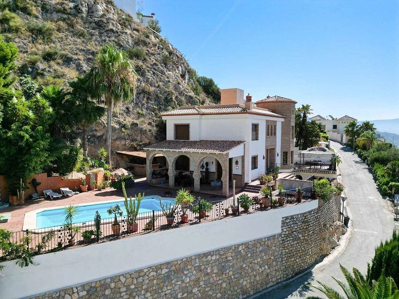 5 chambres Châteaux à Salobrena, Spain No. 231245