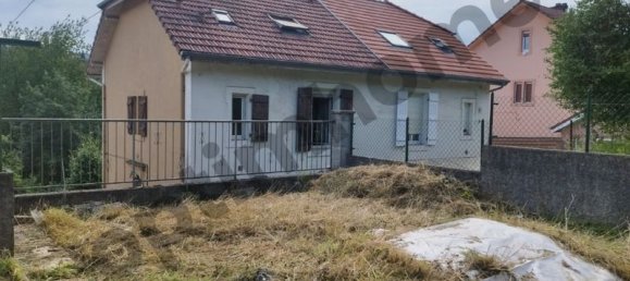 2 Schlafzimmer Doppelhaus in Hayange, France, Nr. 246844 13