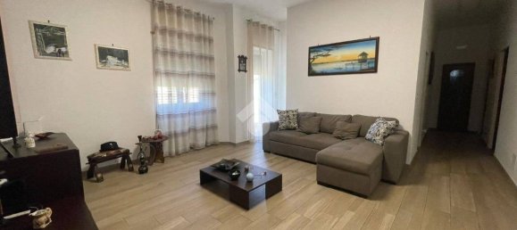 3 Schlafzimmer Wohnung in Bari, Italy, Nr. 175673 3