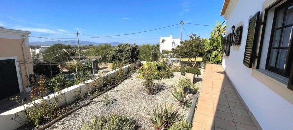 6 Schlafzimmer Villa in Alvor, Portugal, Nr. 136144 7