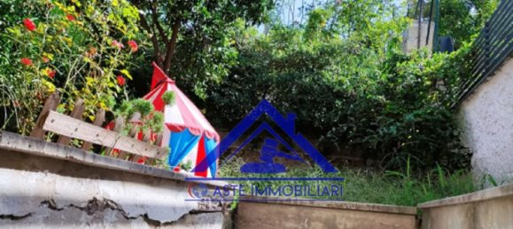 4-Zimmer Villa in Pozzuoli, Italy, Nr. 13804 9