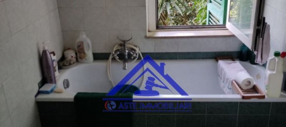 4-Zimmer Villa in Pozzuoli, Italy, Nr. 13804 23