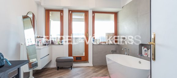 3 bedrooms Apartment in Rome, Italy No. 286084 13
