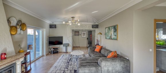 4 Schlafzimmer Haus in Cascais, Portugal, Nr. 51087 22