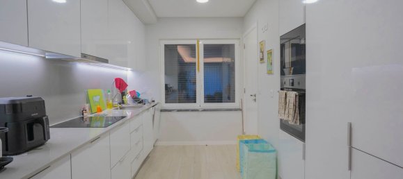 3 bedrooms House in Torres Vedras, Portugal No. 189882 8