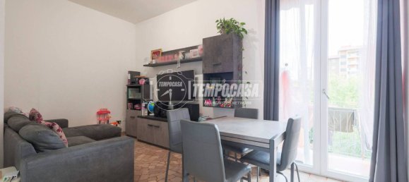 3 bedrooms Apartment in Bologna, Italy No. 299152 2