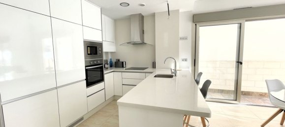 3 bedrooms Villa in Alicante, Spain No. 177089 9