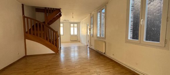 4 Schlafzimmer Wohnung in Darnetal, France, Nr. 315601 3